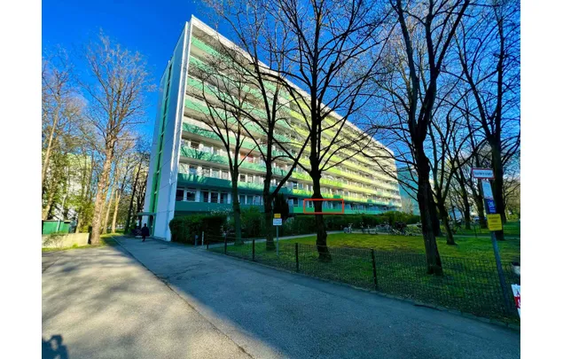 Spacious Student Apartment for Rent in Munich